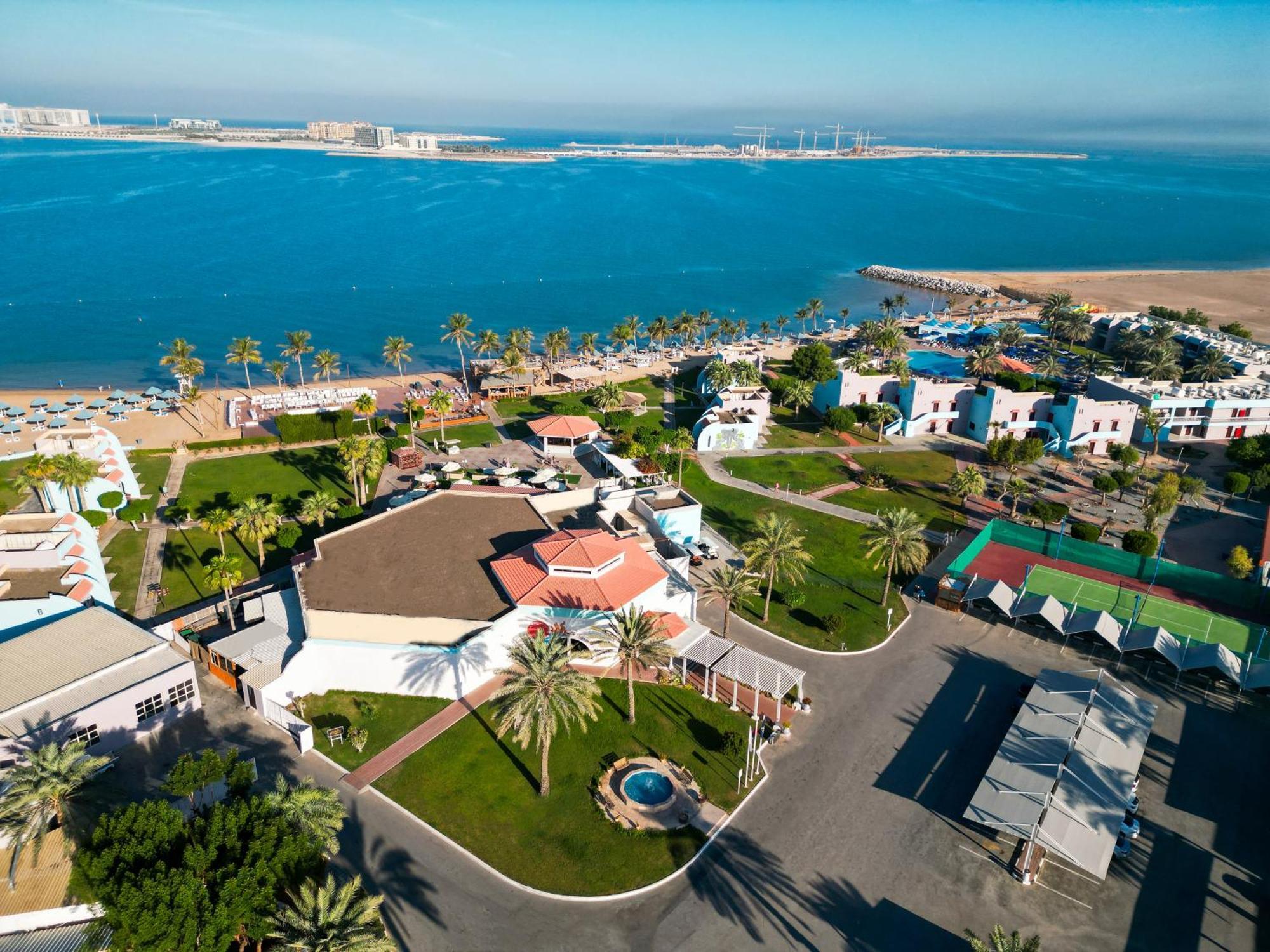 Bm Beach Resort Ras al-Khaimah Exterior photo